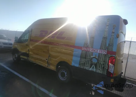 2018 Ford Transit-250 z USA, uszkodzony, nr VIN 1FTKR3XM4JKA49166